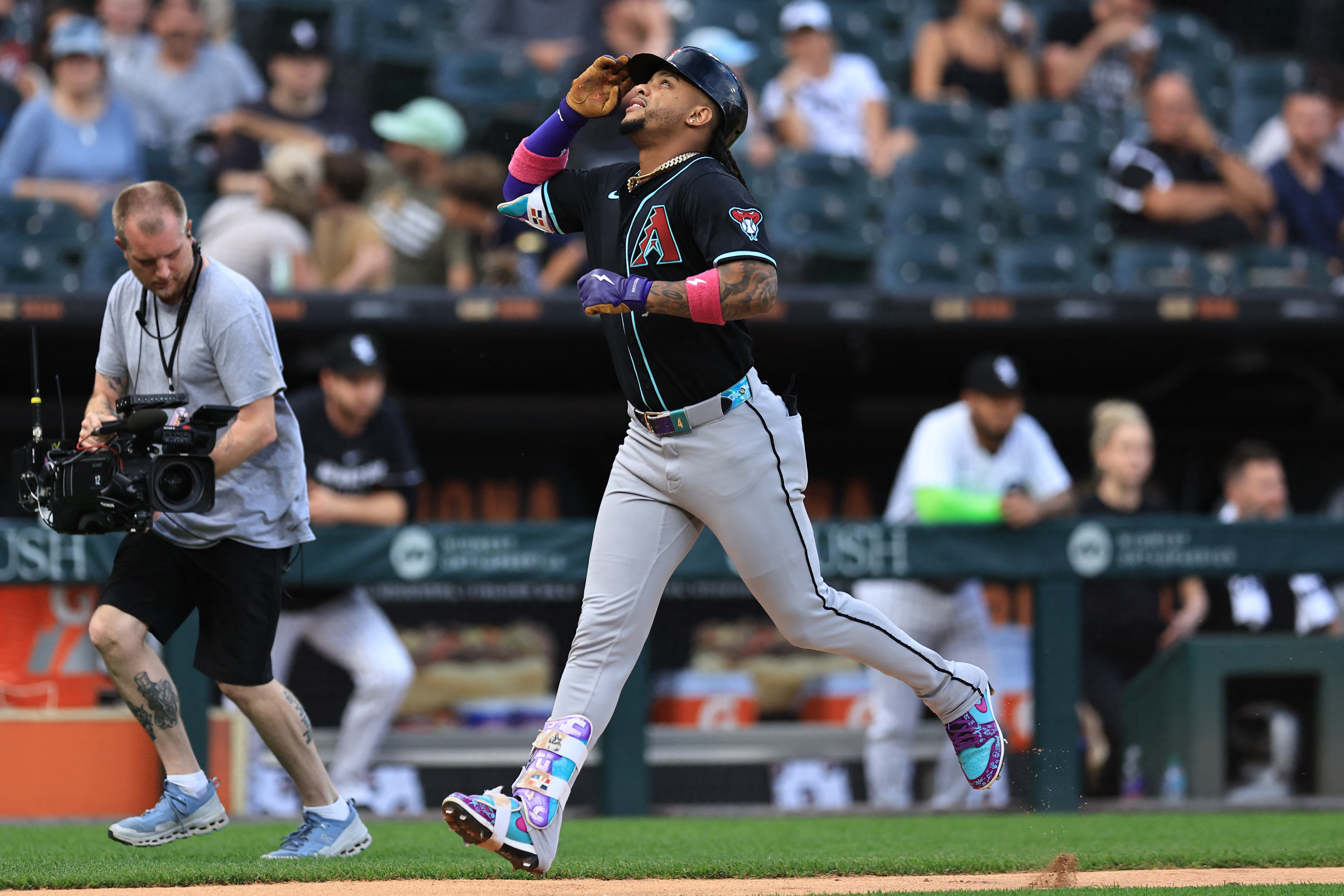 MLB》馬提被問候已逝母親潰堤　響尾蛇總仔不捨也落淚：那人是白癡！